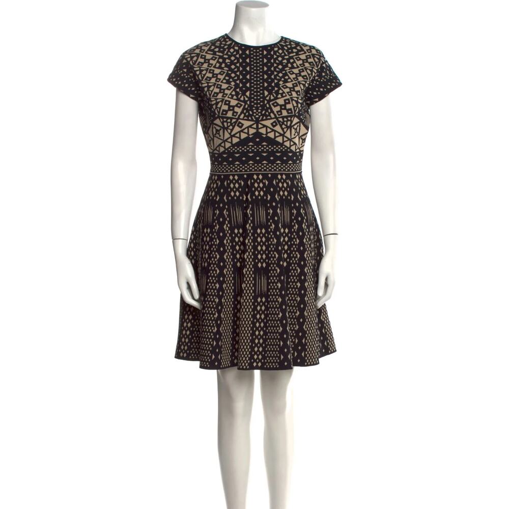 Valentino Black Geometric A-Line Short Sleeve Crew Neck Dress Size: Medium